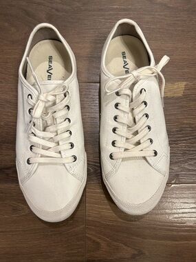 SeaVees Monterey Sneaker Canvas White Women’s size 10 -worn twice, adorable!